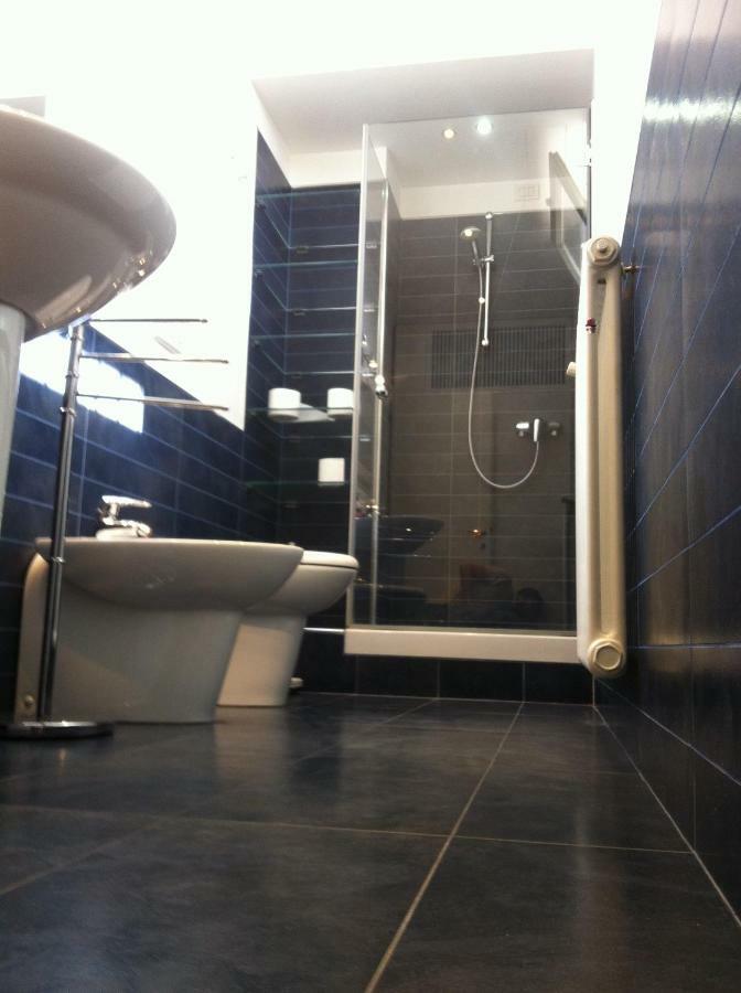 Cov Room Verona Bagian luar foto